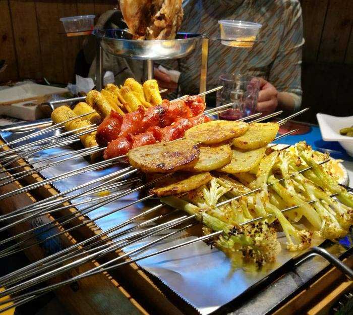 卡若音乐烧烤吧